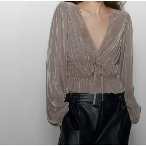 Zara Pleated V Neck Long Sleeve Ribbed Metallic Taupe Top Size Medium - Picture 1 of 12